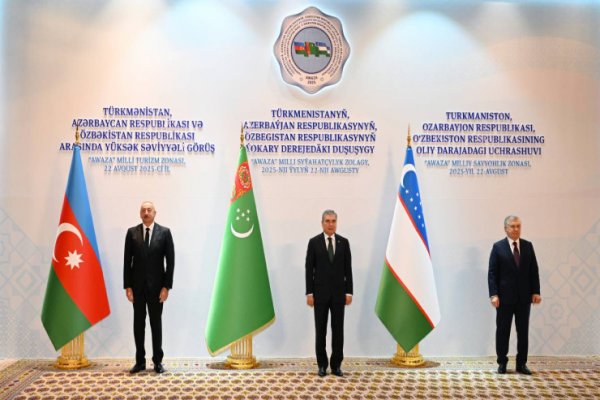 Prezidentlər mətbuata birgə bəyanatla çıxış ediblər