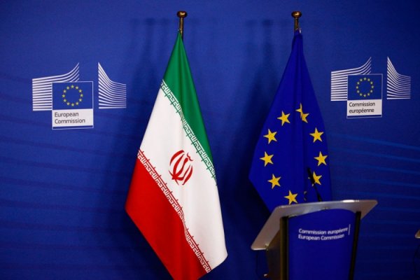 Tehran və Avropa üçlüyü DANIŞIQLAR MASASINDA