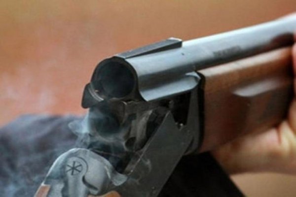 Sabirabadda DƏHŞƏT: 87 yaşlı anasını güllələyib intihar etdi