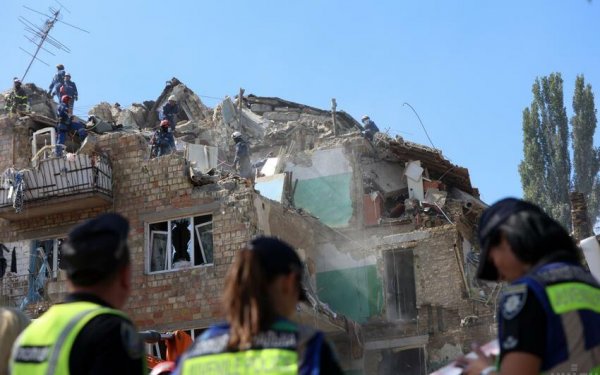 Rusiya Kiyevə zərbə endirdi, azı 22 nəfər öldü