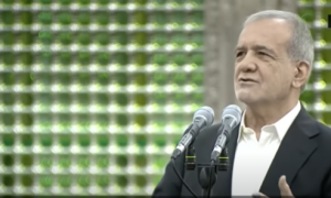 Pezeşkian Azərbaycanla bağlı tənqidlərə sərt cavab verdi: "Mən deyirəm, onlar bizim qardaşlarımızdır"