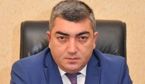 Vətəndaşları təhqir edən məmur işdən çıxarıldı