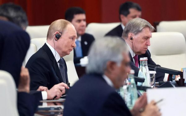 Rusiya lideri: Bu anlaşma Ukraynaya sülh gətirəcək