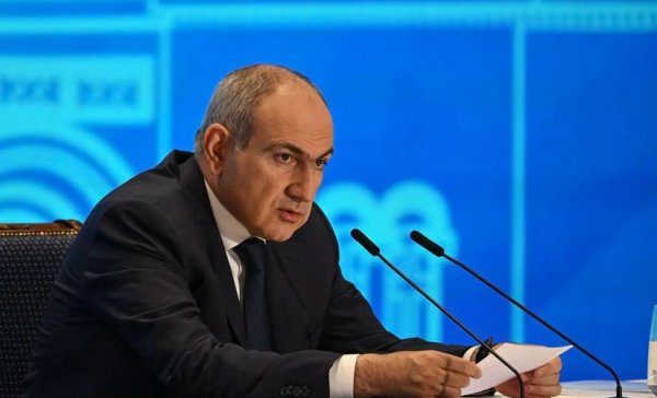 Paşinyan: Ermənistan başqa dövlətlərin sayəsində mövcud olub