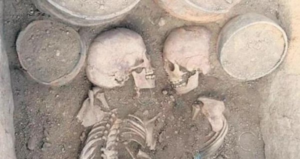 Mağazanın altında 317 skelet aşkar edildi