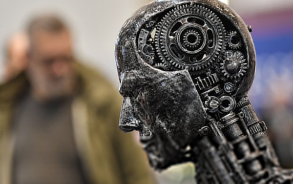 AI Yaponiyada partiya lideri olacaq