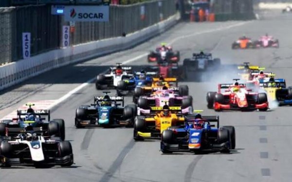 Formula 2 üzrə Azərbaycan Qran-prisində sərbəst yürüş başladı