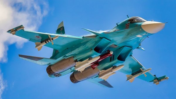 Terror hücumu keçirən Su-34 vuruldu – UKRAYNADA