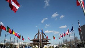 NATO Ukraynaya GƏLİR?