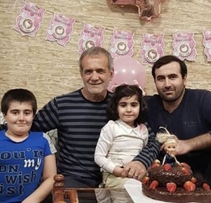 Məsud Pezeşkianın DOĞUM GÜNÜDÜR