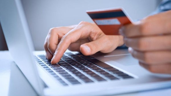 Bank kartları ilə bağlı vacib: limit azaldı, pul tutulur