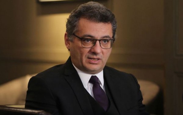 Müəllimlikdən prezidentliyə - Tufan Erhürman kimdir?