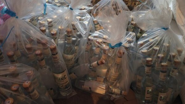 Gəncədə saxta alkoqollu İÇKİLƏR AŞKARLANDI