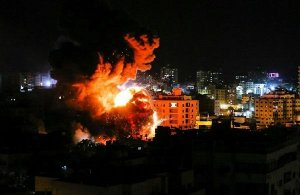 İsrail ordusu Qəzzaya zərbələr endirdi
