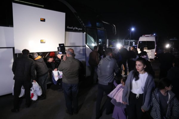 Məmmədbəyliyə növbəti köç KARVANI GEDİB