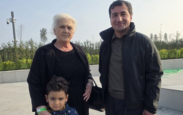 “Siz Qəhrəman Camalin anasınız”,- dedi...