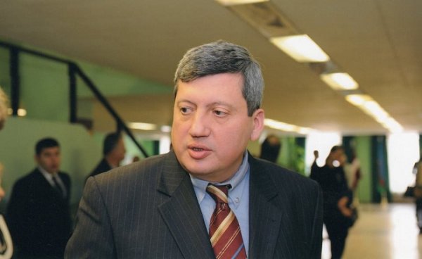 Moskva dəmiryolunun Mehri hissəsini MƏNİMSƏMƏK İSTƏYİR