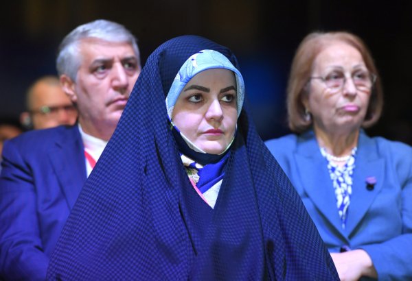Zəhra Pezeşkianın Bakı mesajı: Ailə dəyərləri və dostluq vurğusu
