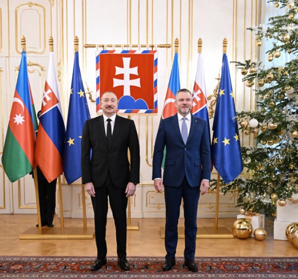 Slovakiya Prezidenti İlham Əliyevi təbrik etdi