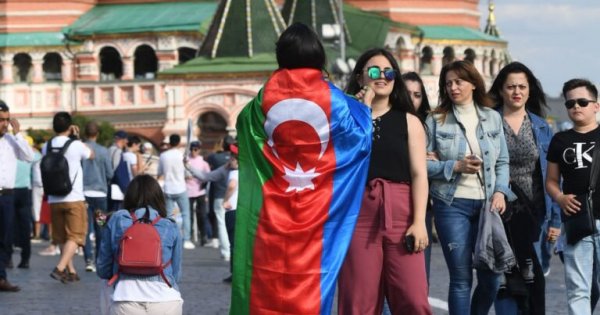 Rusiyaya gedən azərbaycanlıların nəzərinə! – Qaydalar dəyişdi