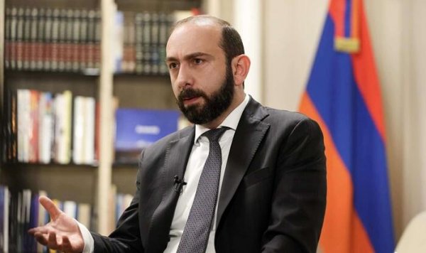 Ermənistanda Azərbaycan benzini üçün növbə yaranıb - Mirzoyan