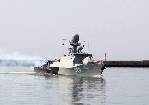 Ukrayna Xəzər dənizində iki gəmini vurdu