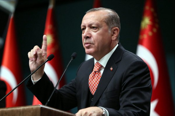 Ərdoğan: AKP üzvlərini sayı 11,5 milyon nəfəri ötüb