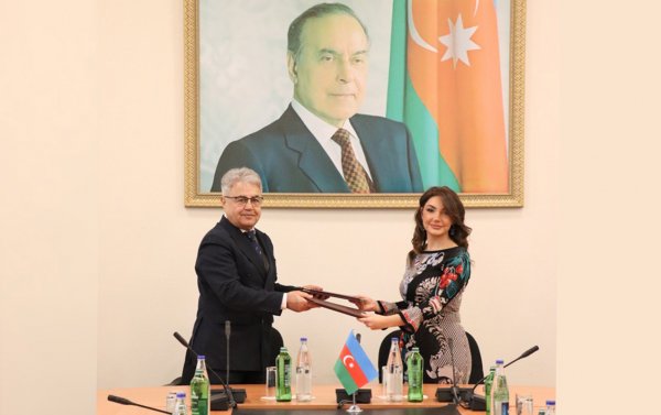 Azərbaycan Universiteti ilə İETİ arasında Memorandum imzalandı