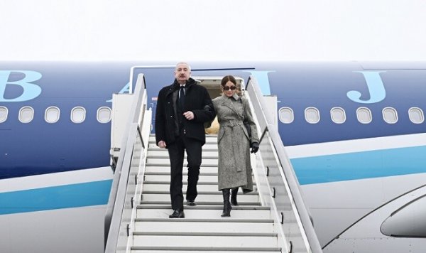 Prezident İsveçrəyə getdi