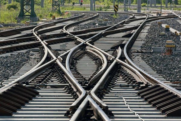 Dünyada bir metr belə dəmir yolu olmayan 9 böyük ölkə