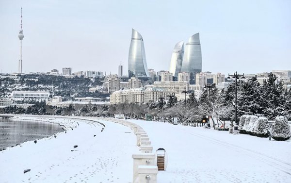 Bakıda qar 400 min manatlıq ziyan gətirdi