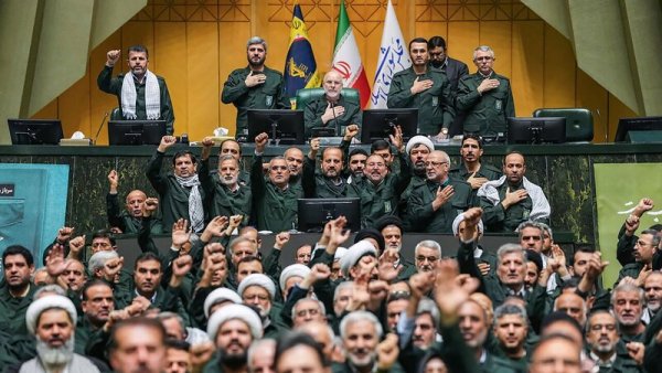 SEPAH: ABŞ səhvə yol versə, İranın cavabı qəti olacaq