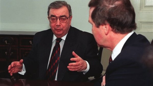 Primakov açıq şəkildə dedi ki, Bakıya qaytarılmalıdır - Atanesyan