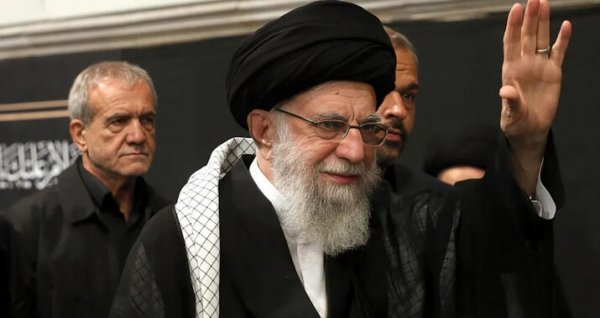 Xamenei qonşu ölkələrlə bağlı əmr verdi