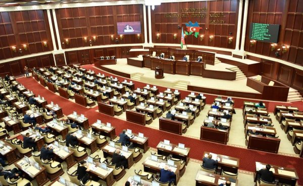 Bu deputatlara yeni vəzifə VERİLDİ - KİMLƏRDİR?