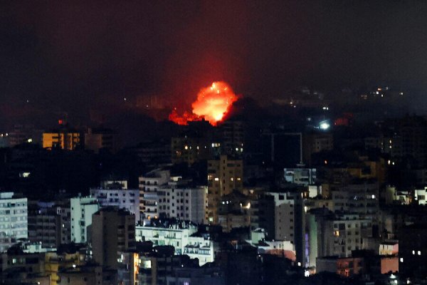İsrail Beyrut və Tehrandakı hərbi hədəfləri vurur