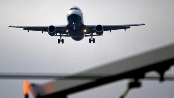 Polşa hava məkanını bağlayır