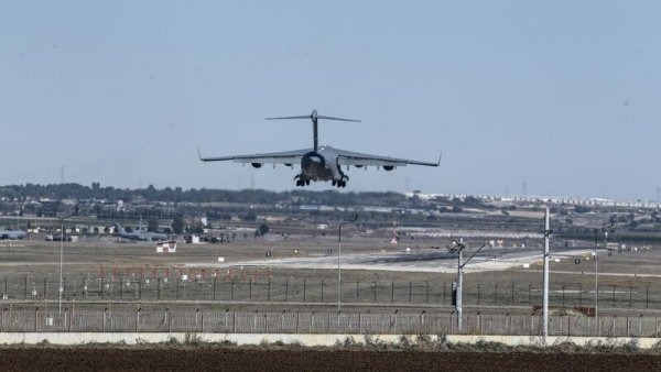 Türkiyədə İncirlik hərbi bazasında həyəcan siqnalı verildi