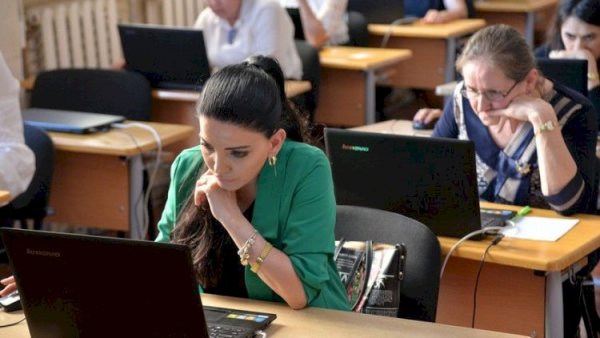 Əlli min müəllim ixtisar oluna bilər