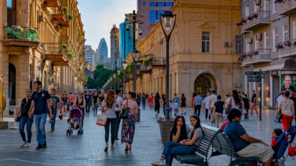 Əhalinin sayı: Nə qədər artmışıq, nə qədər azalmışıq?