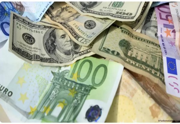 Rusiyada dollar və avro bahalaşıb.