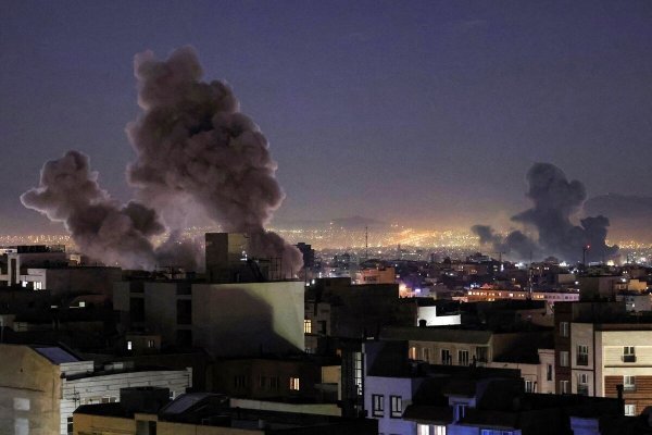 İran Küveytdə neft emalı zavoduna daha bir zərbə endirib