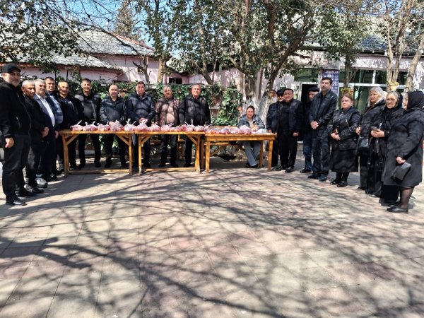 Sabunçuda Şəhid ailələri və Qazilərə bayram sovqatı paylandı