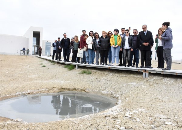 Azərbaycanın təbiət möcüzəsi YAP fəallarının DİQQƏTİNDƏ
