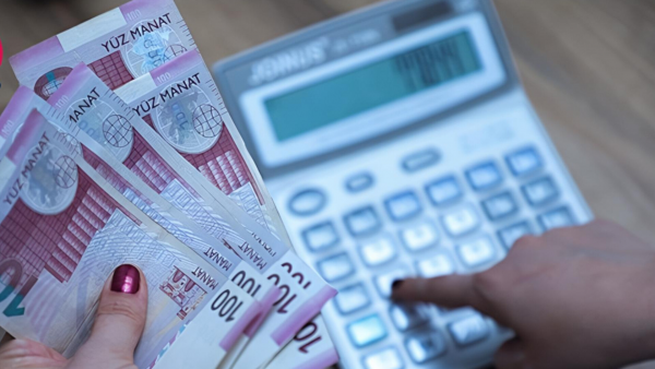 Azərbaycanda orta aylıq əməkhaqqı  artıb