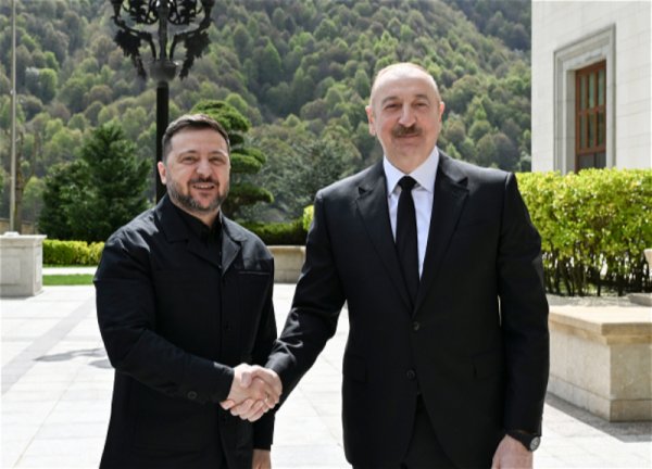 Azərbaycan və Ukrayna dəyişən dünya nizamında