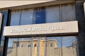 Reytinq, yoxsa etika? Mətbuat Şurası media qrumlarına xəbərdarlıq etdi