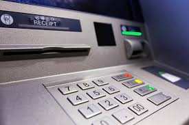 Bankomatdakı qırmızı düymənin gizli sirri açıqlandı!
