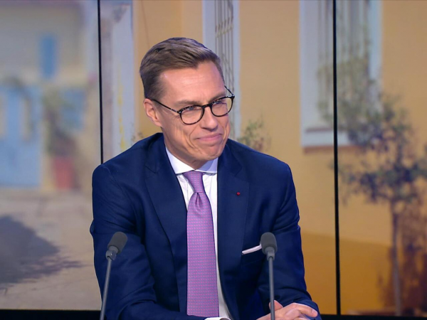 Finlandiya Prezidenti:" Avropanın Rusiya ilə müstəqil danışıqlara başlamasının vaxtı çatıb"