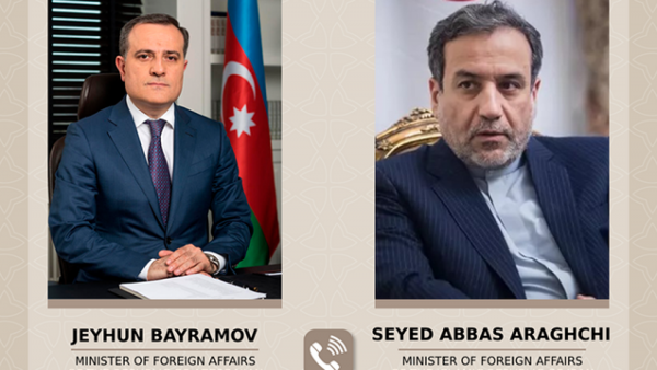 Ceyhun Bayramov iranlı həmkarı ilə telefon danışığı apardı